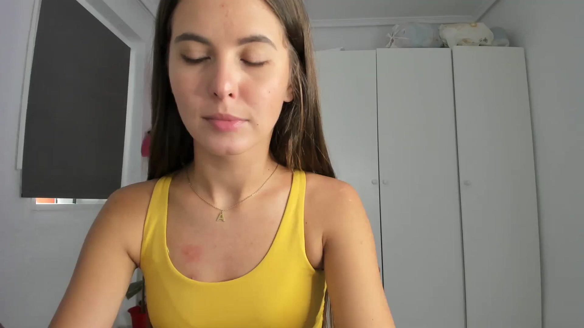 Gallery image thumbnail from AhahaGirl's myfreecams stream on, 09/09/2023, 13:58 image 6 of 20