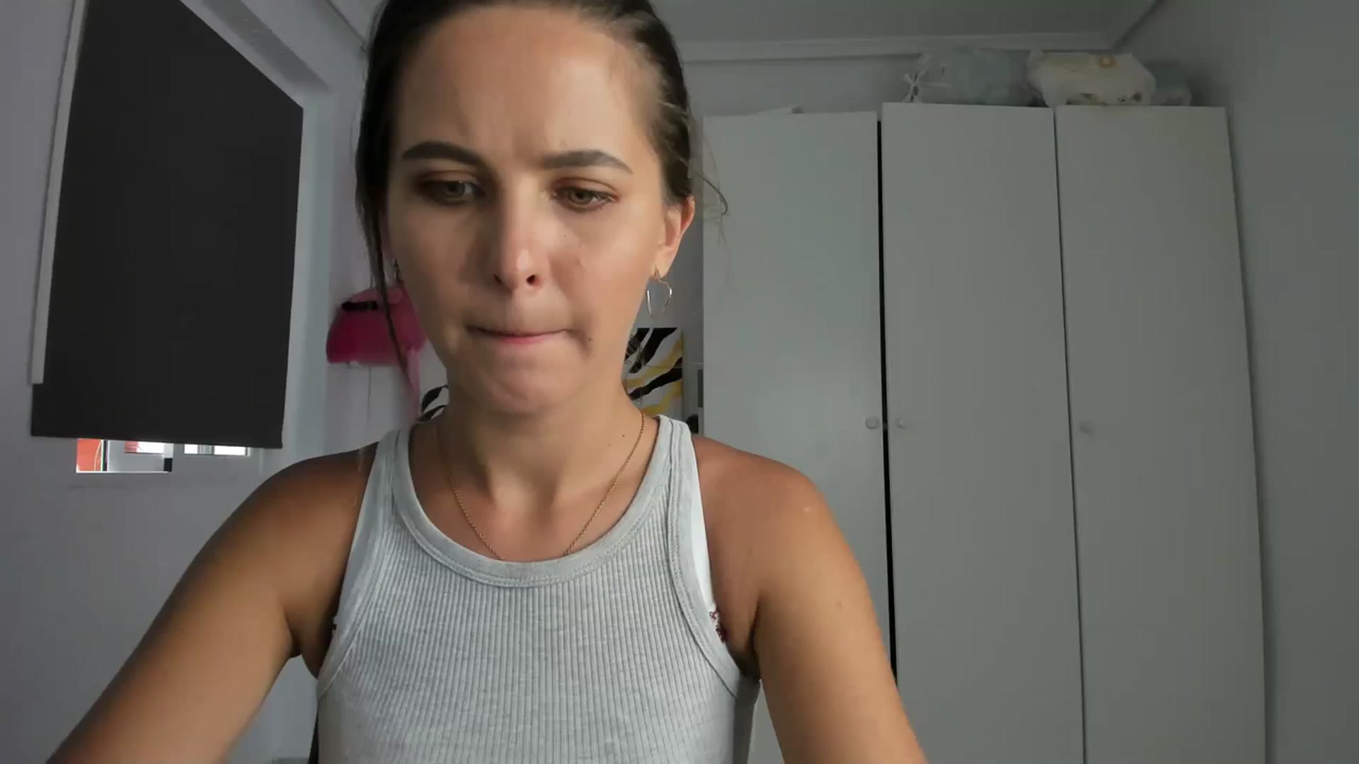 Gallery image thumbnail from AhahaGirl's myfreecams stream on, 09/23/2023, 15:03 image 1 of 20