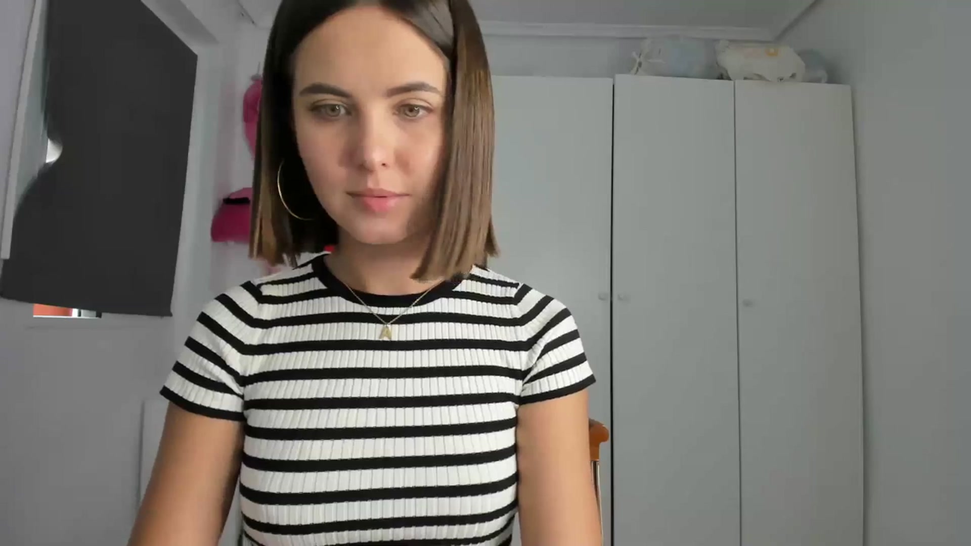 Gallery image thumbnail from AhahaGirl's myfreecams stream on, 10/06/2023, 15:18 image 17 of 20