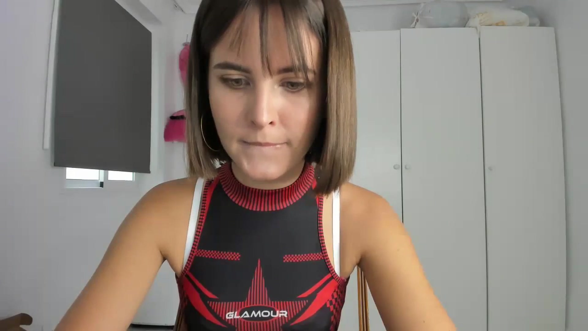 Gallery image thumbnail from AhahaGirl's myfreecams stream on, 10/19/2023, 15:48 image 2 of 20
