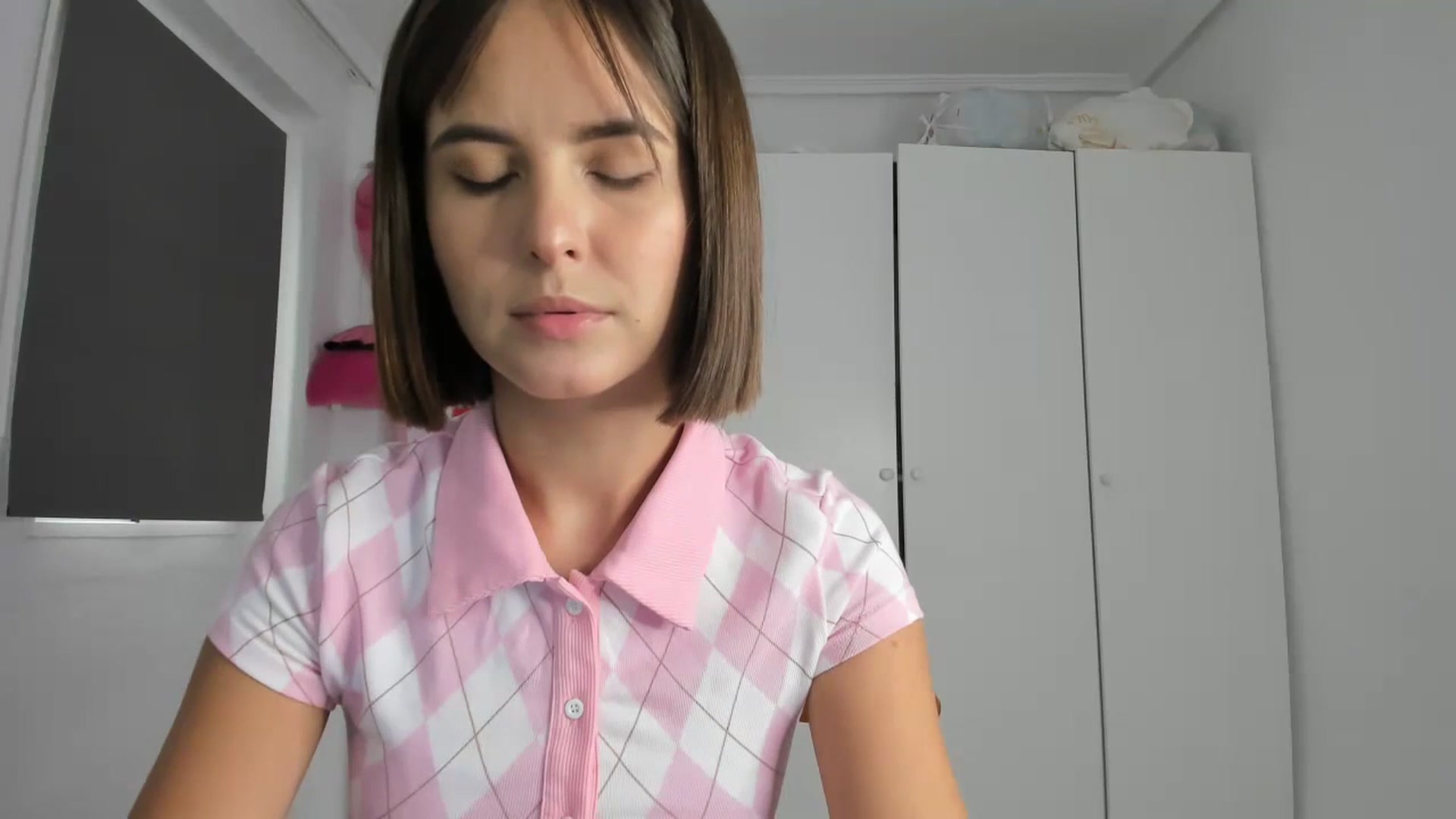 Gallery image thumbnail from AhahaGirl's myfreecams stream on, 10/21/2023, 12:54 image 15 of 20