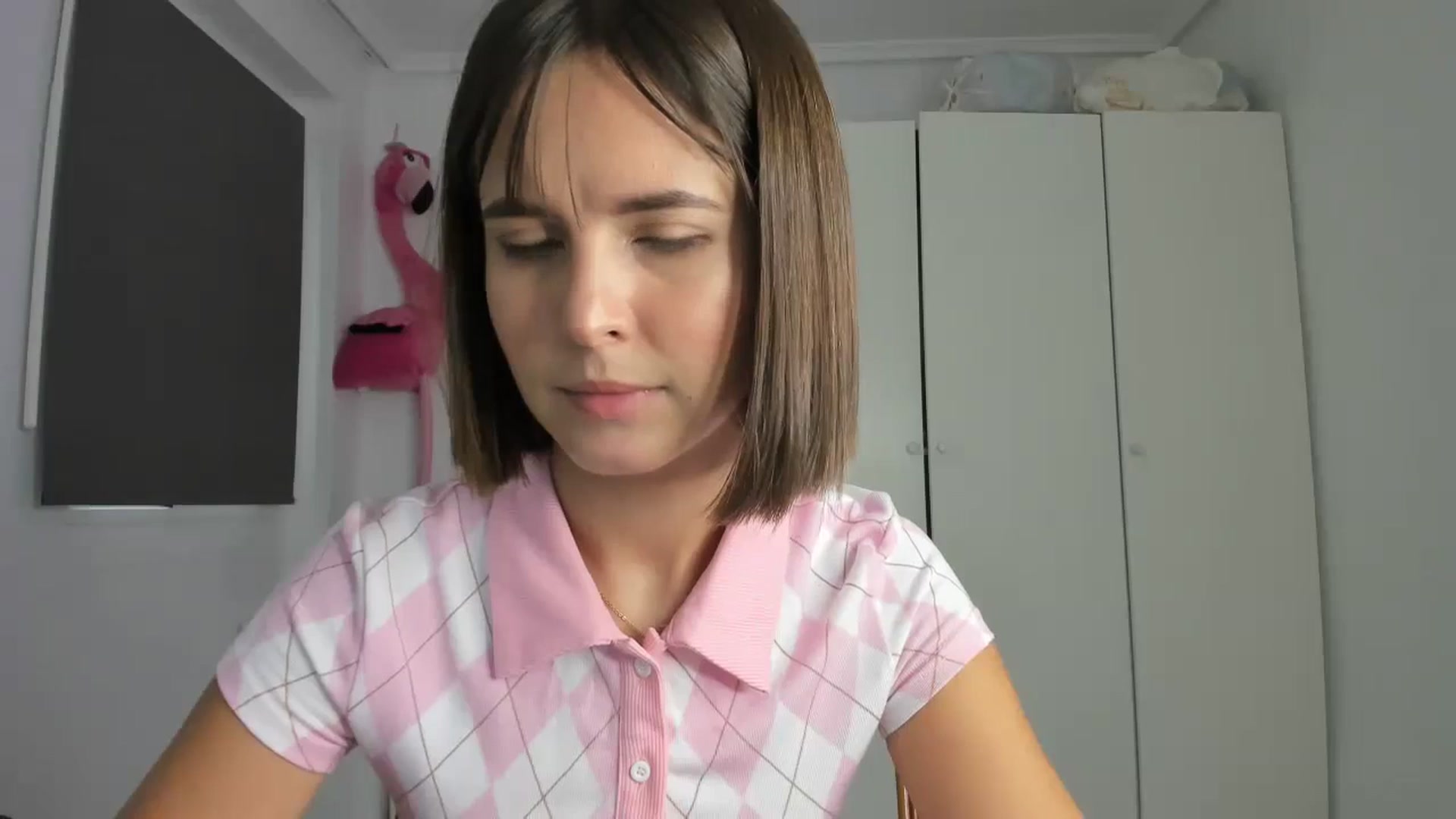 Gallery image thumbnail from AhahaGirl's myfreecams stream on, 10/21/2023, 15:39 image 6 of 20