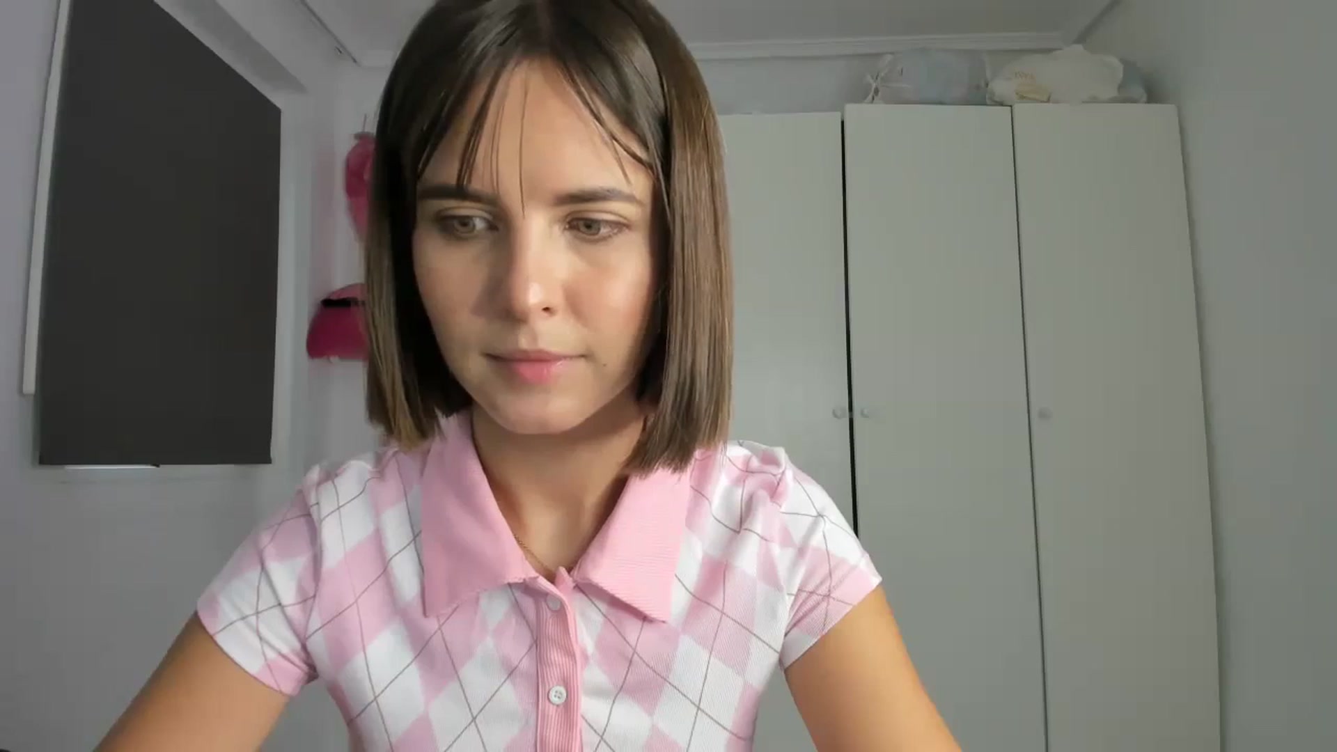 Gallery image thumbnail from AhahaGirl's myfreecams stream on, 10/21/2023, 15:39 image 9 of 20