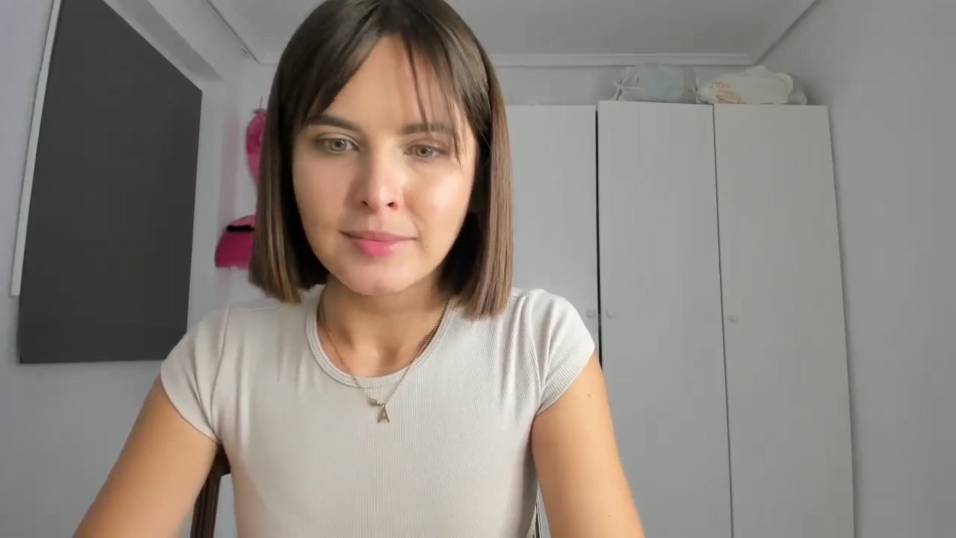 Gallery image thumbnail from AhahaGirl's myfreecams stream on, 10/23/2023, 17:49 image 18 of 20