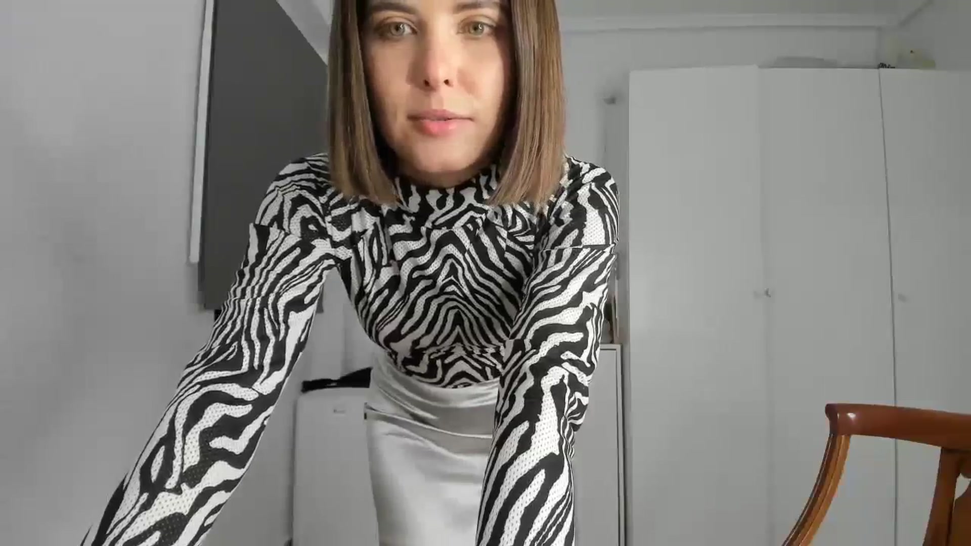 Gallery image thumbnail from AhahaGirl's myfreecams stream on, 11/14/2023, 18:21 image 16 of 20