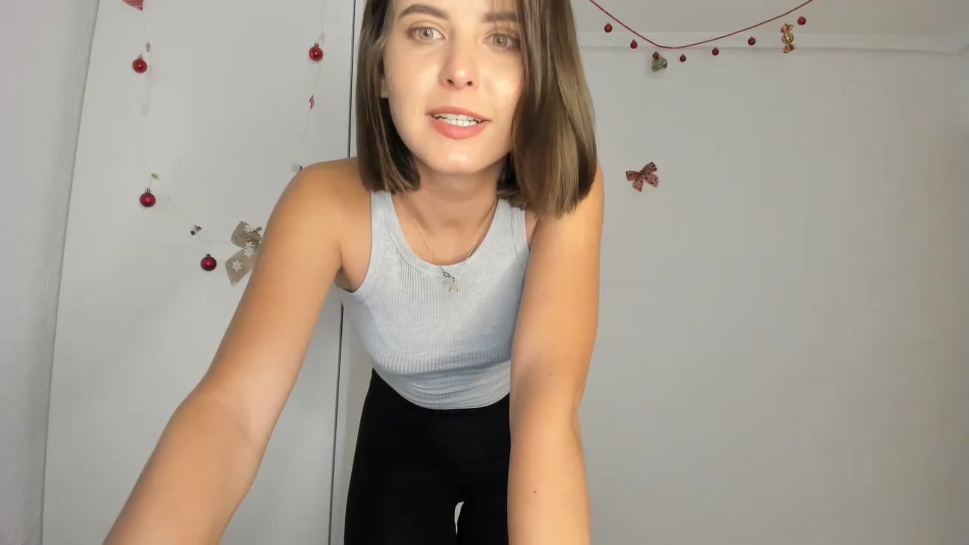 Gallery image thumbnail from AhahaGirl's myfreecams stream on, 11/29/2023, 16:23 image 1 of 20