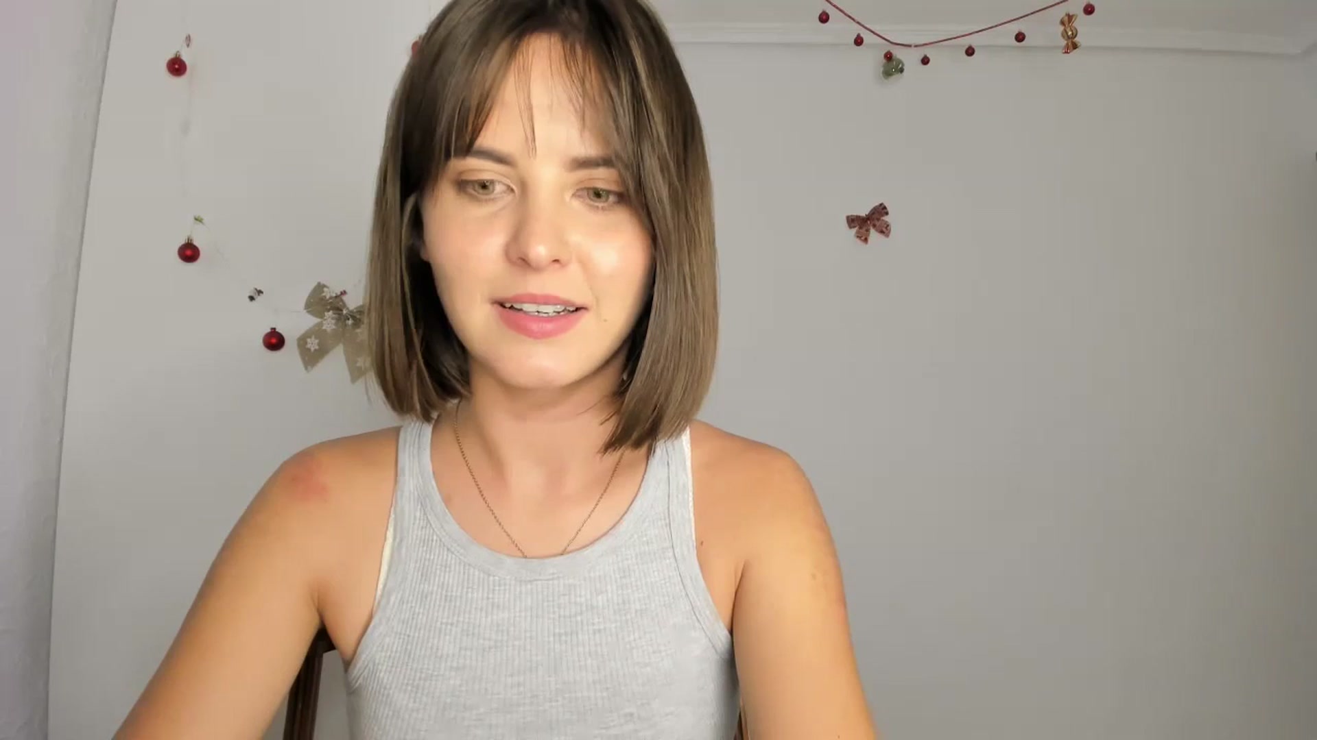 Gallery image thumbnail from AhahaGirl's myfreecams stream on, 11/29/2023, 18:54 image 5 of 20