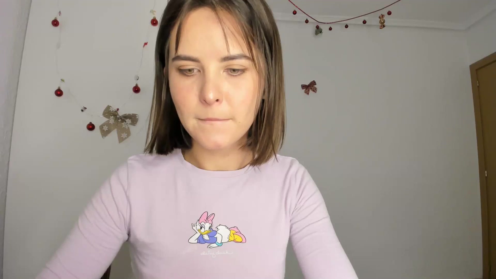 Gallery image thumbnail from AhahaGirl's myfreecams stream on, 12/06/2023, 18:40 image 20 of 20