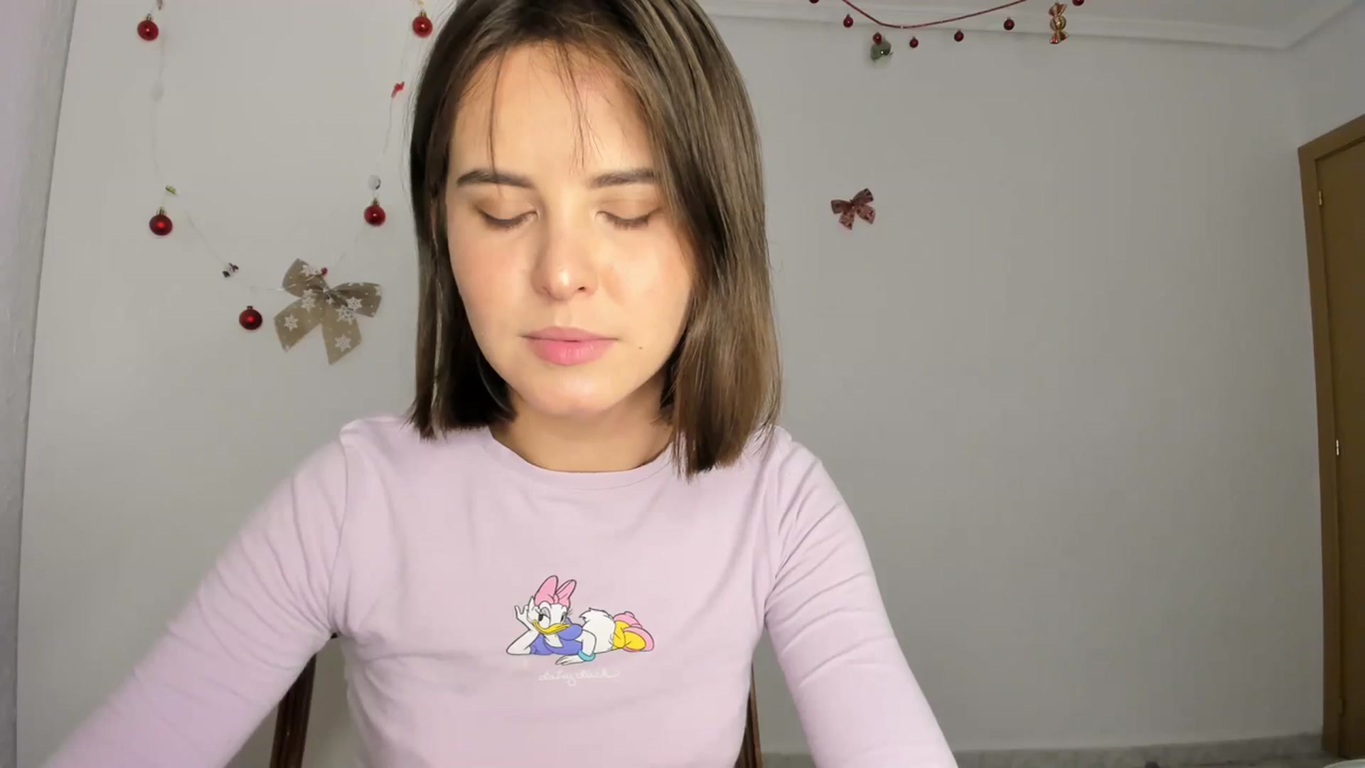 Gallery image thumbnail from AhahaGirl's myfreecams stream on, 12/06/2023, 19:30 image 4 of 20