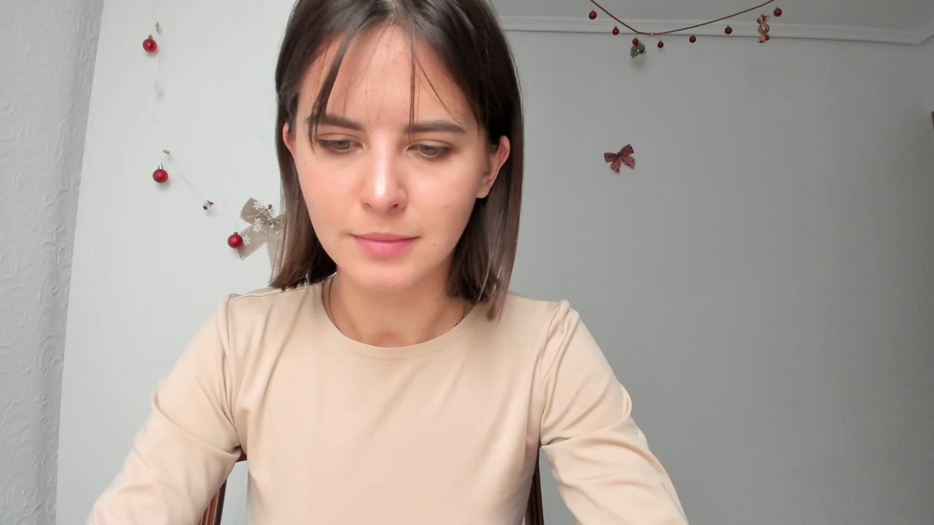 Gallery image thumbnail from AhahaGirl's myfreecams stream on, 12/09/2023, 14:58 image 6 of 20