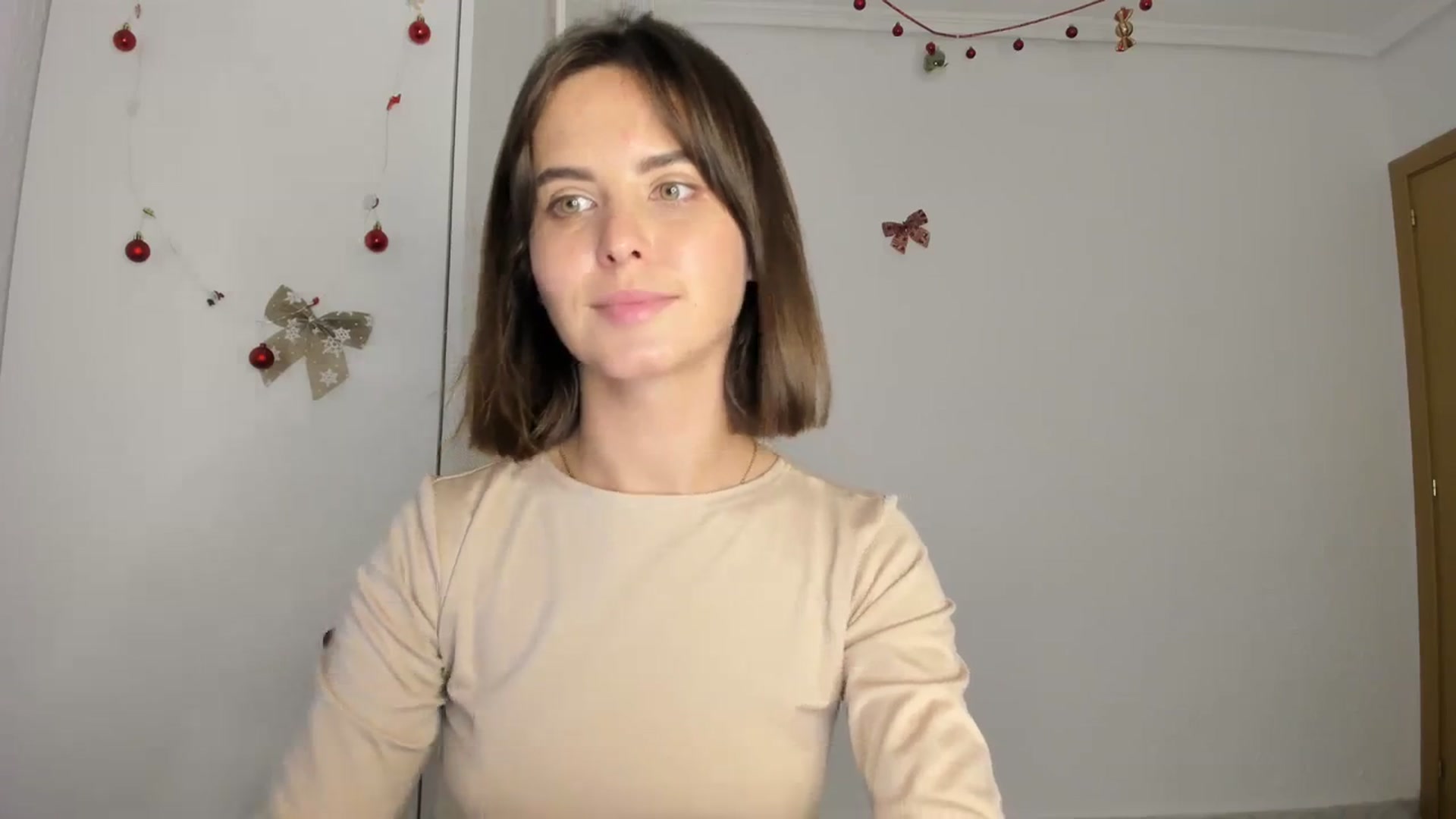 Gallery image thumbnail from AhahaGirl's myfreecams stream on, 12/13/2023, 15:52 image 5 of 20