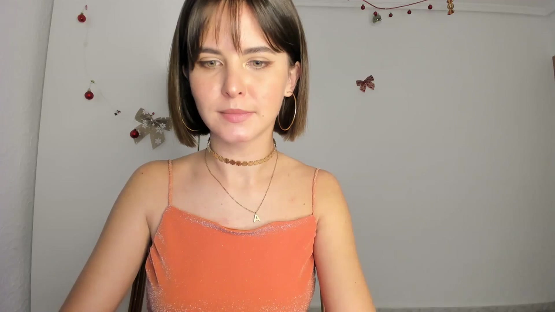 Gallery image thumbnail from AhahaGirl's myfreecams stream on, 12/14/2023, 15:52 image 10 of 20