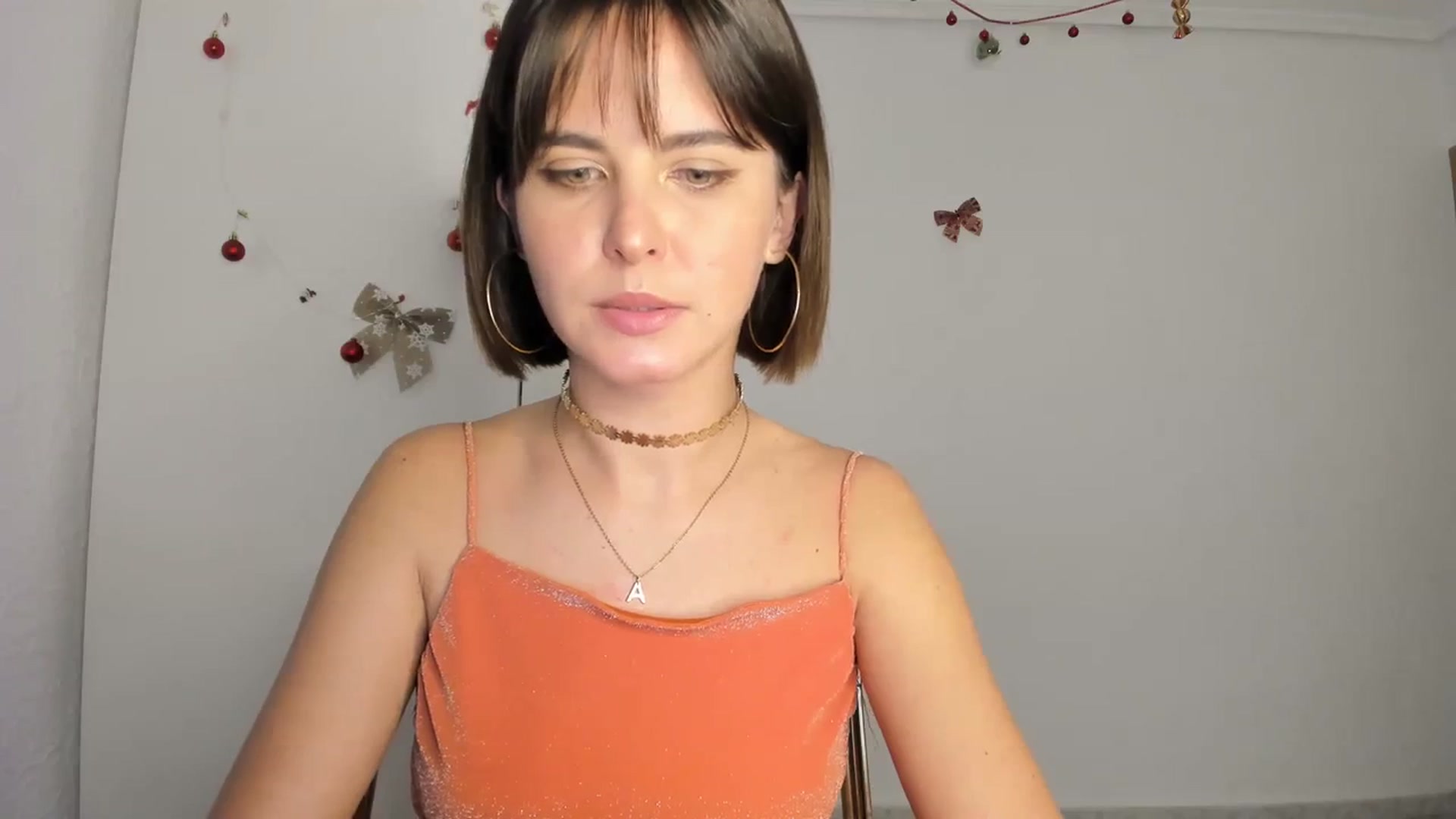 Gallery image thumbnail from AhahaGirl's myfreecams stream on, 12/14/2023, 15:52 image 12 of 20