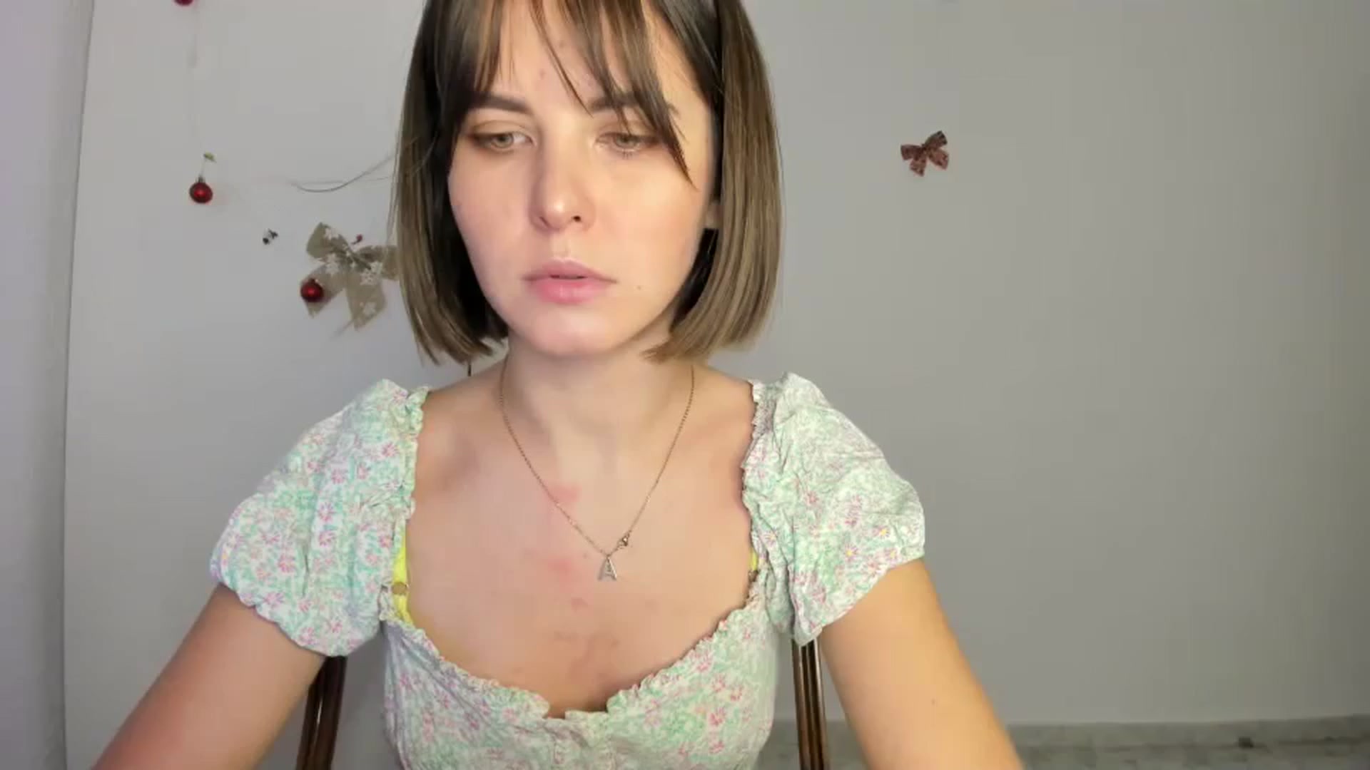 Gallery image thumbnail from AhahaGirl's myfreecams stream on, 12/22/2023, 16:25 image 1 of 20