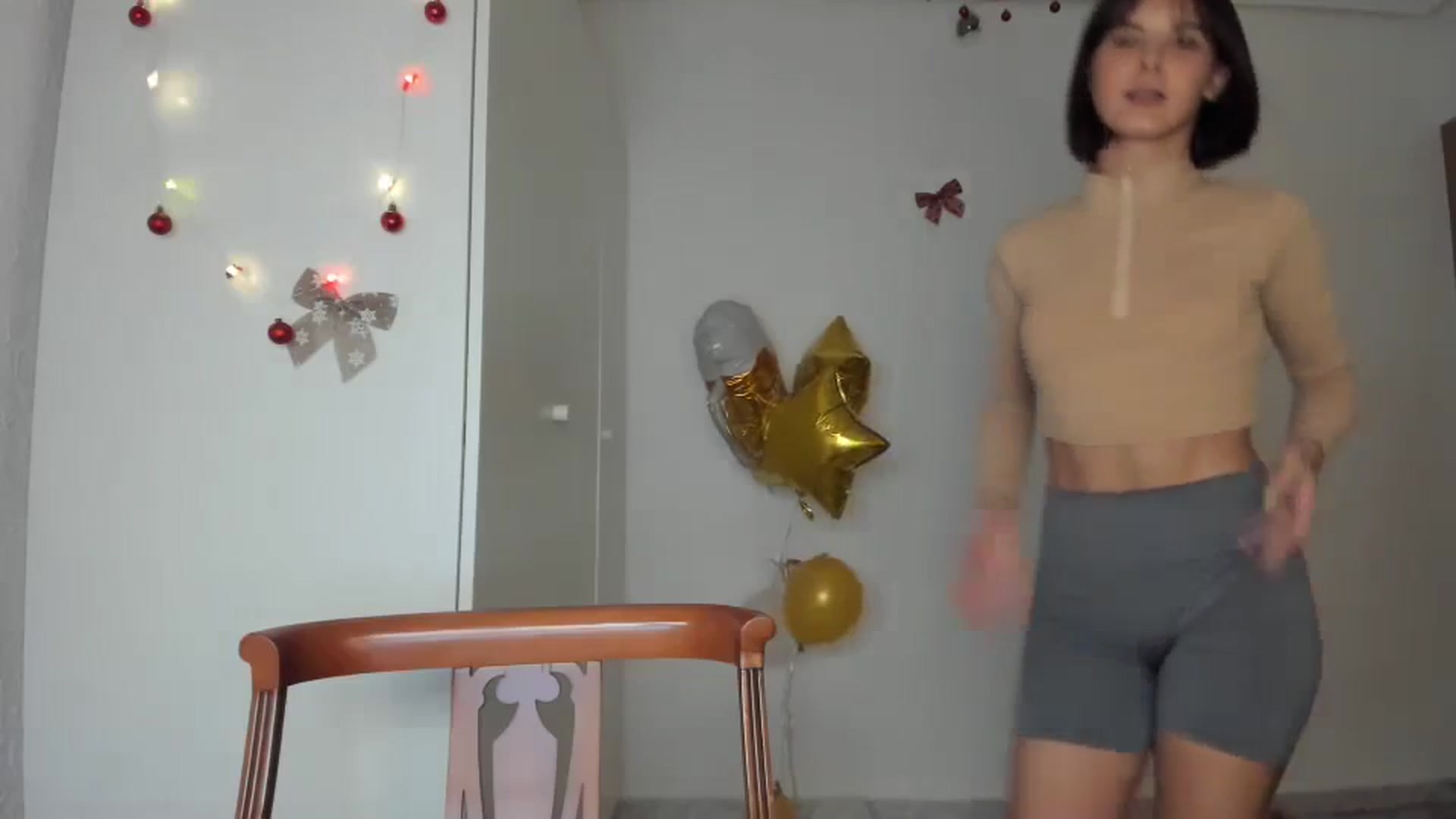 Gallery image thumbnail from AhahaGirl's myfreecams stream on, 12/23/2023, 13:45 image 6 of 20