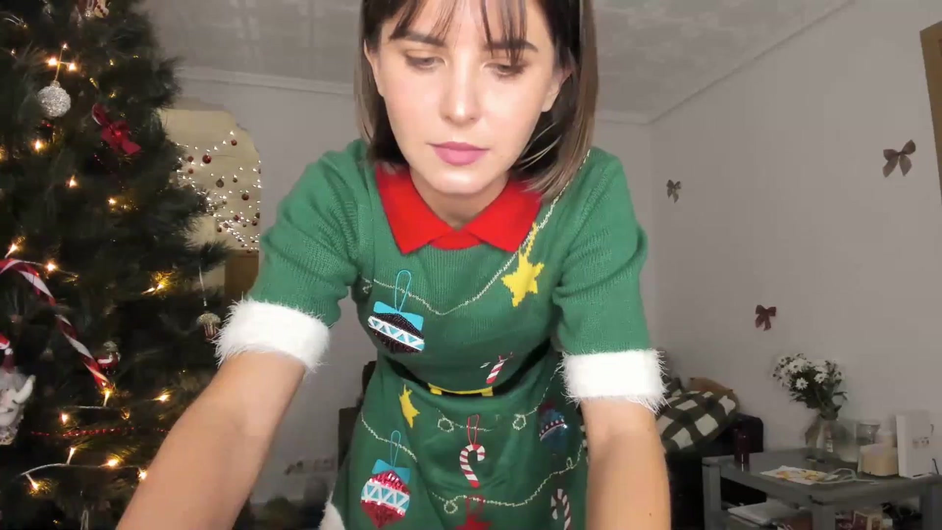 Gallery image thumbnail from AhahaGirl's myfreecams stream on, 12/26/2023, 17:10 image 17 of 20