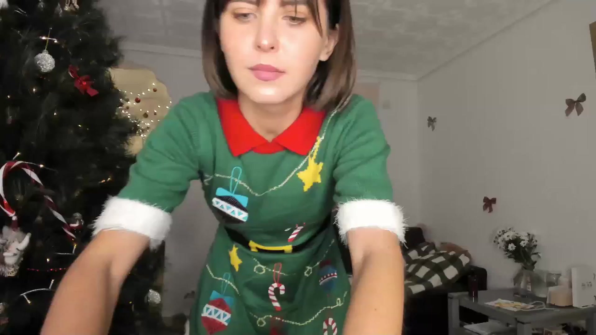 Gallery image thumbnail from AhahaGirl's myfreecams stream on, 12/26/2023, 18:09 image 18 of 20