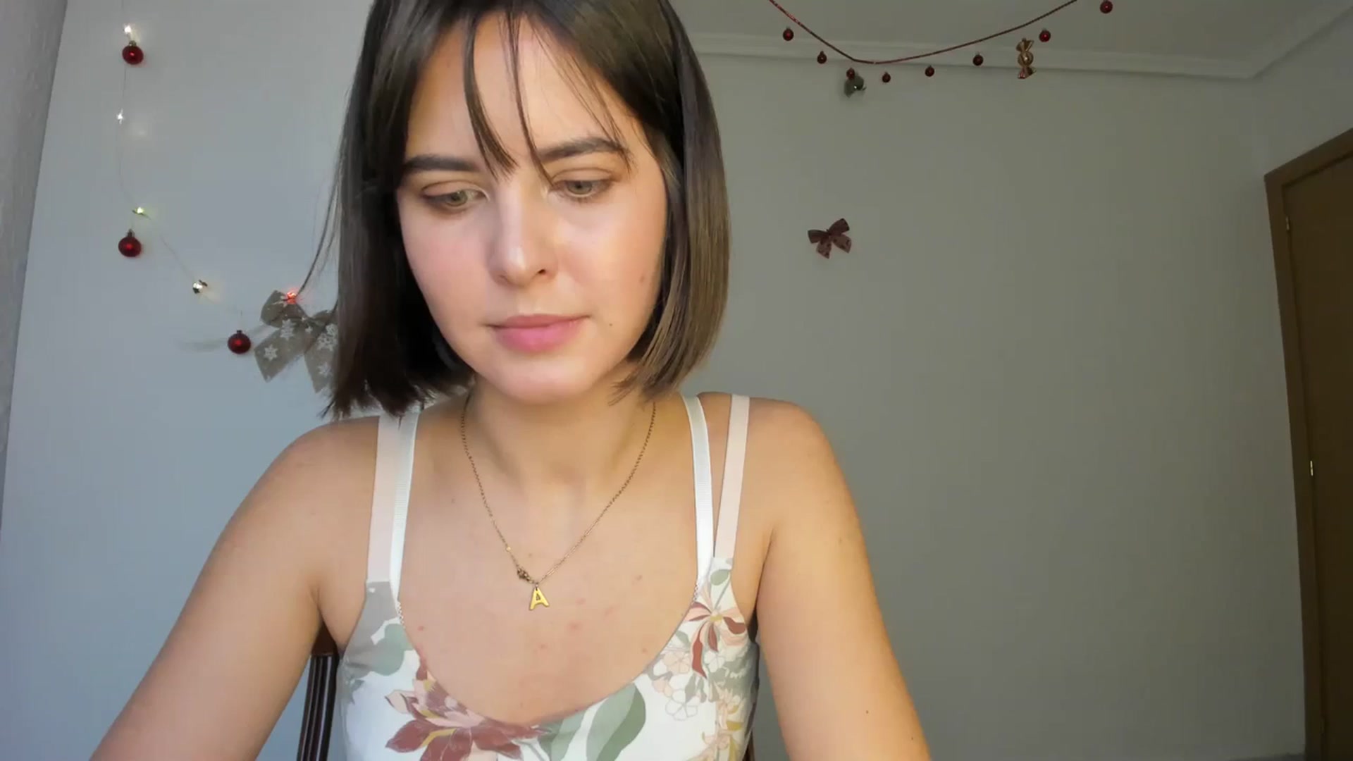 Gallery image thumbnail from AhahaGirl's myfreecams stream on, 01/04/2024, 14:15 image 6 of 20