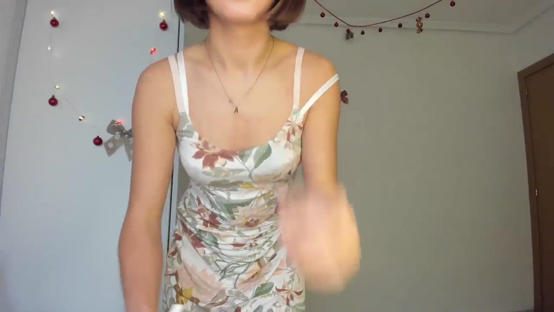 Gallery image thumbnail from AhahaGirl's myfreecams stream on, 01/04/2024, 14:15 image 10 of 20