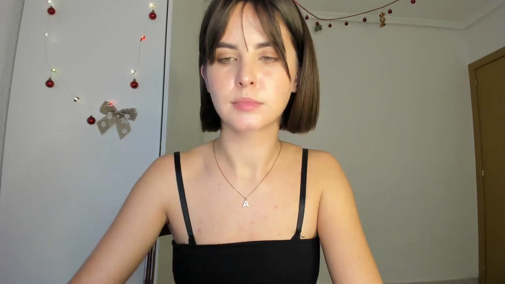 Gallery image thumbnail from AhahaGirl's myfreecams stream on, 01/05/2024, 14:33 image 5 of 20