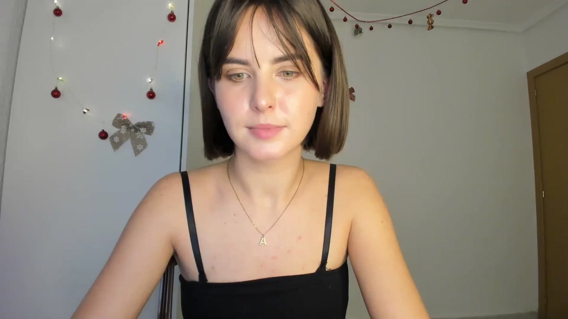 Gallery image thumbnail from AhahaGirl's myfreecams stream on, 01/05/2024, 14:33 image 20 of 20