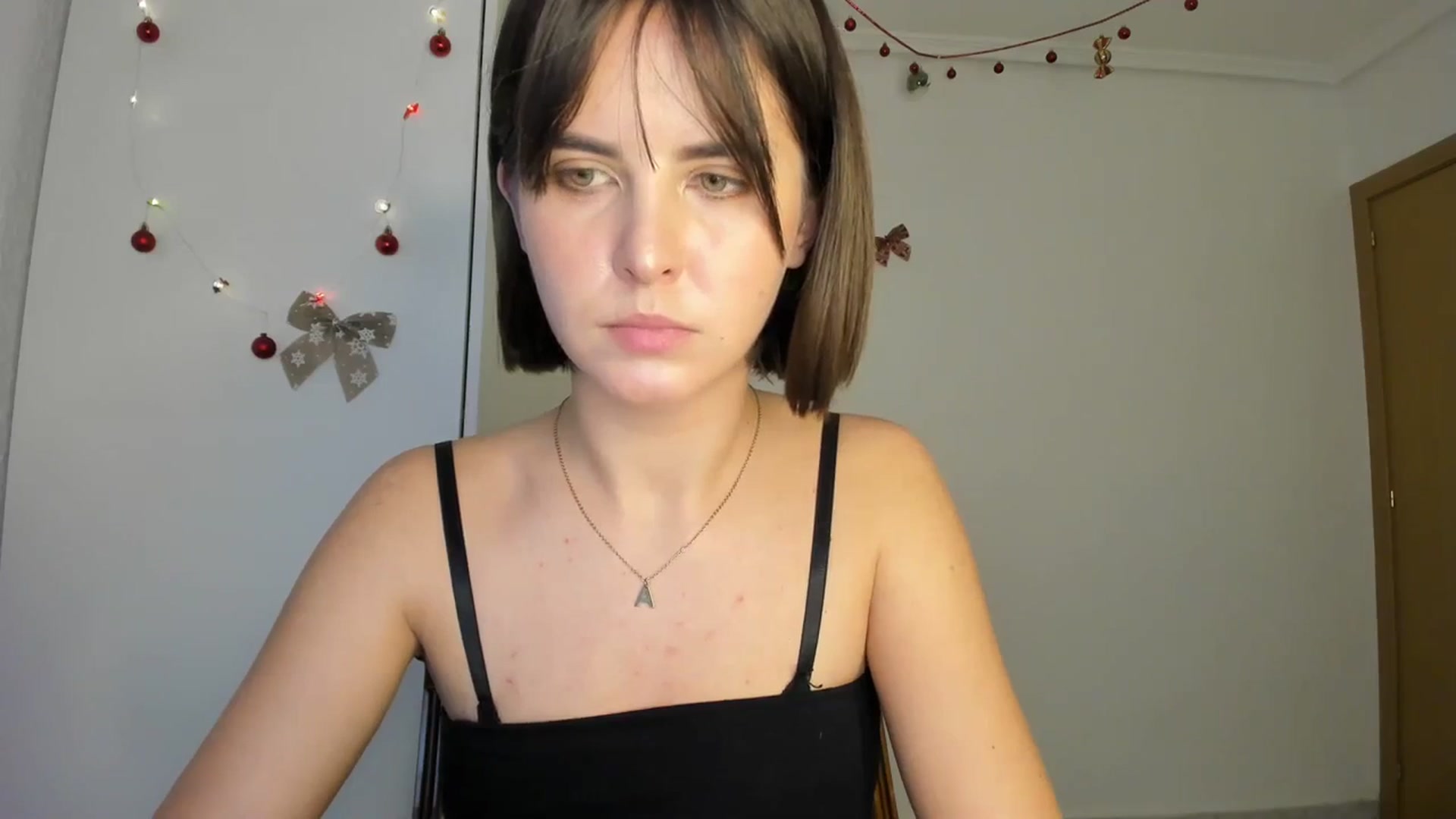 Gallery image thumbnail from AhahaGirl's myfreecams stream on, 01/05/2024, 14:33 image 10 of 20