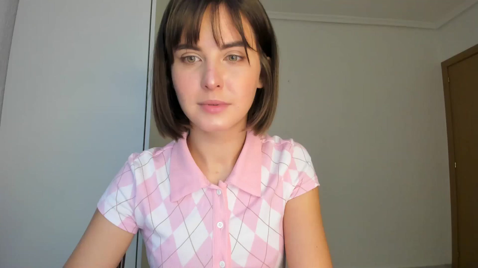 Gallery image thumbnail from AhahaGirl's myfreecams stream on, 01/12/2024, 16:01 image 15 of 20