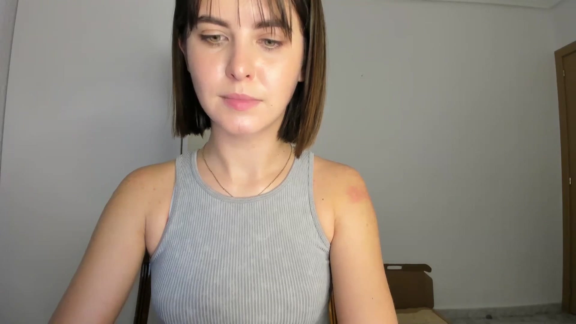 Gallery image thumbnail from AhahaGirl's myfreecams stream on, 01/27/2024, 15:19 image 12 of 20