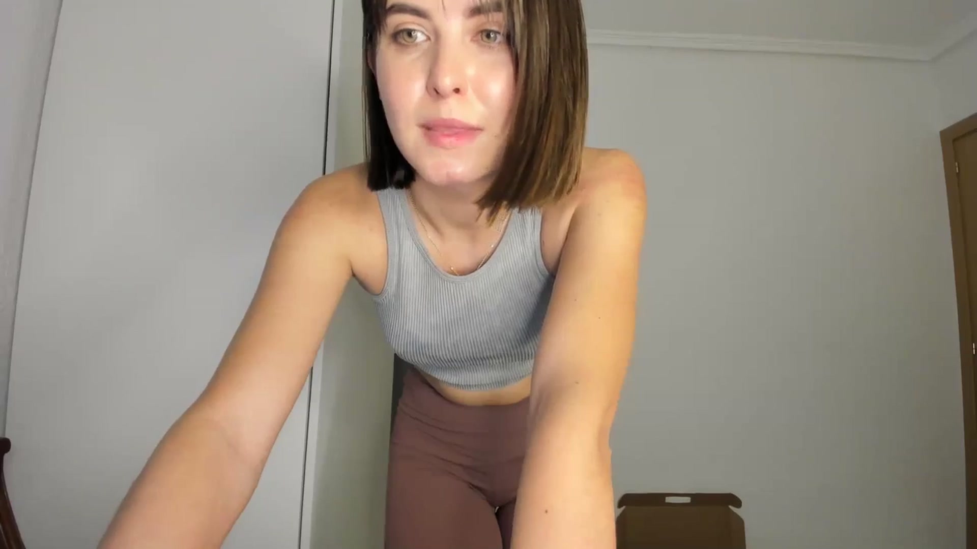 Gallery image thumbnail from AhahaGirl's myfreecams stream on, 01/27/2024, 15:19 image 7 of 20