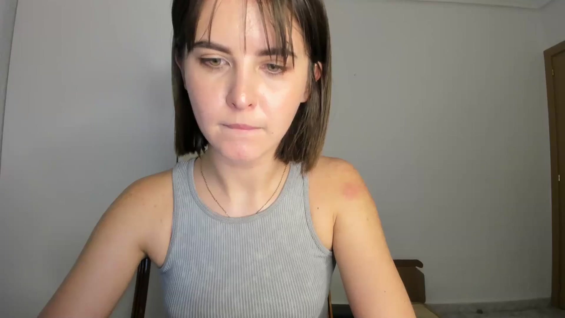 Gallery image thumbnail from AhahaGirl's myfreecams stream on, 01/27/2024, 15:19 image 19 of 20