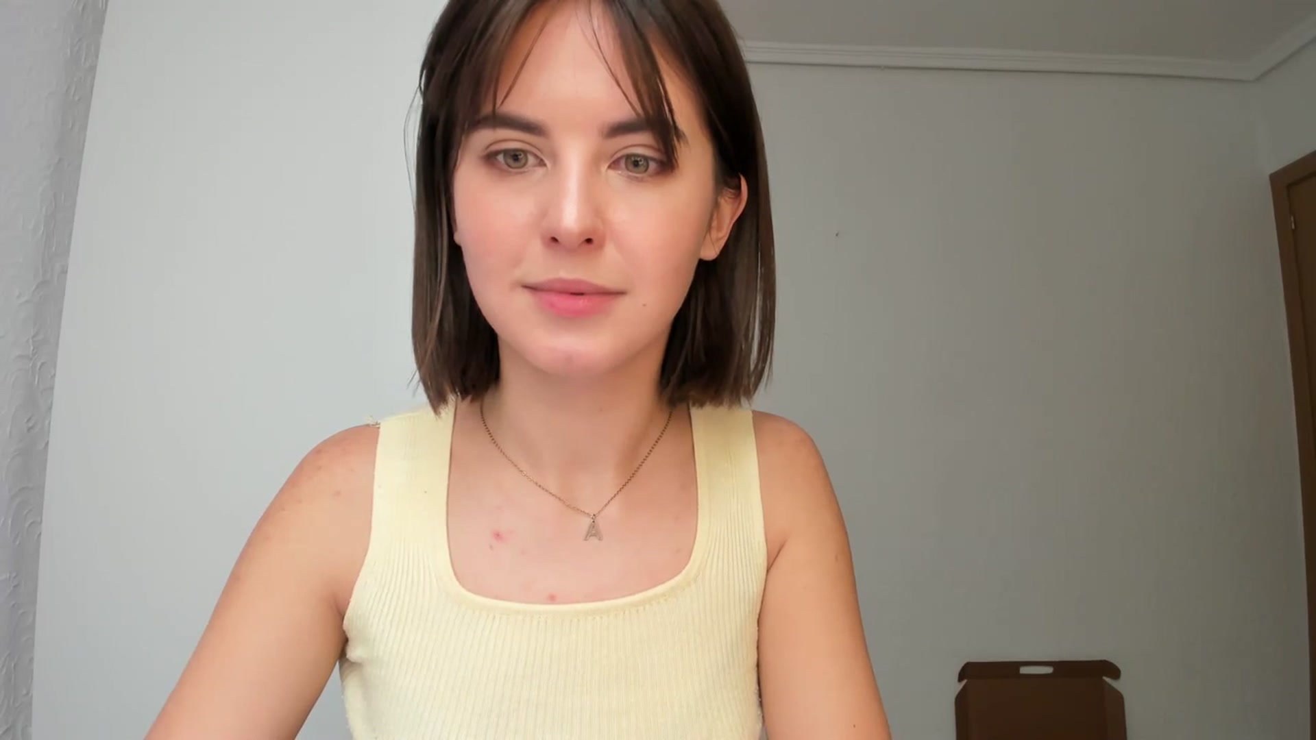 Gallery image thumbnail from AhahaGirl's myfreecams stream on, 02/01/2024, 12:23 image 10 of 20