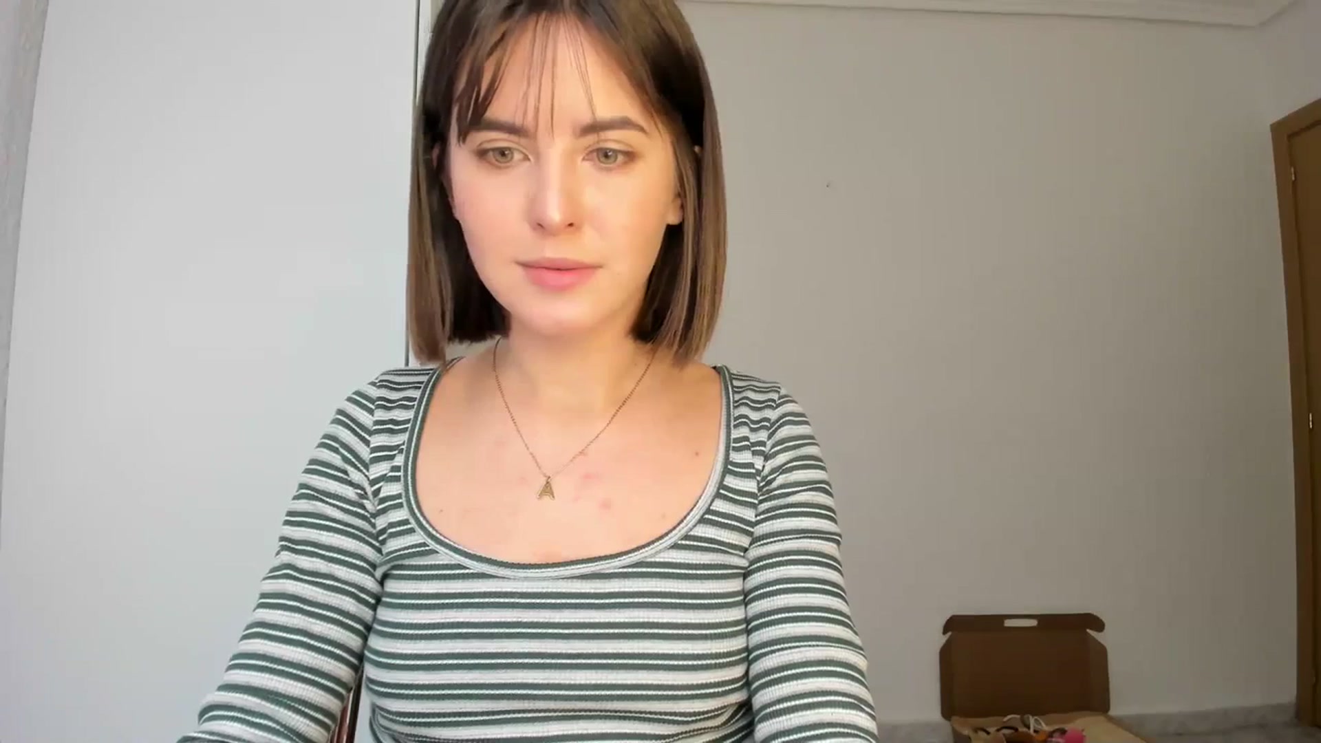 Gallery image thumbnail from AhahaGirl's myfreecams stream on, 02/03/2024, 13:35 image 17 of 20