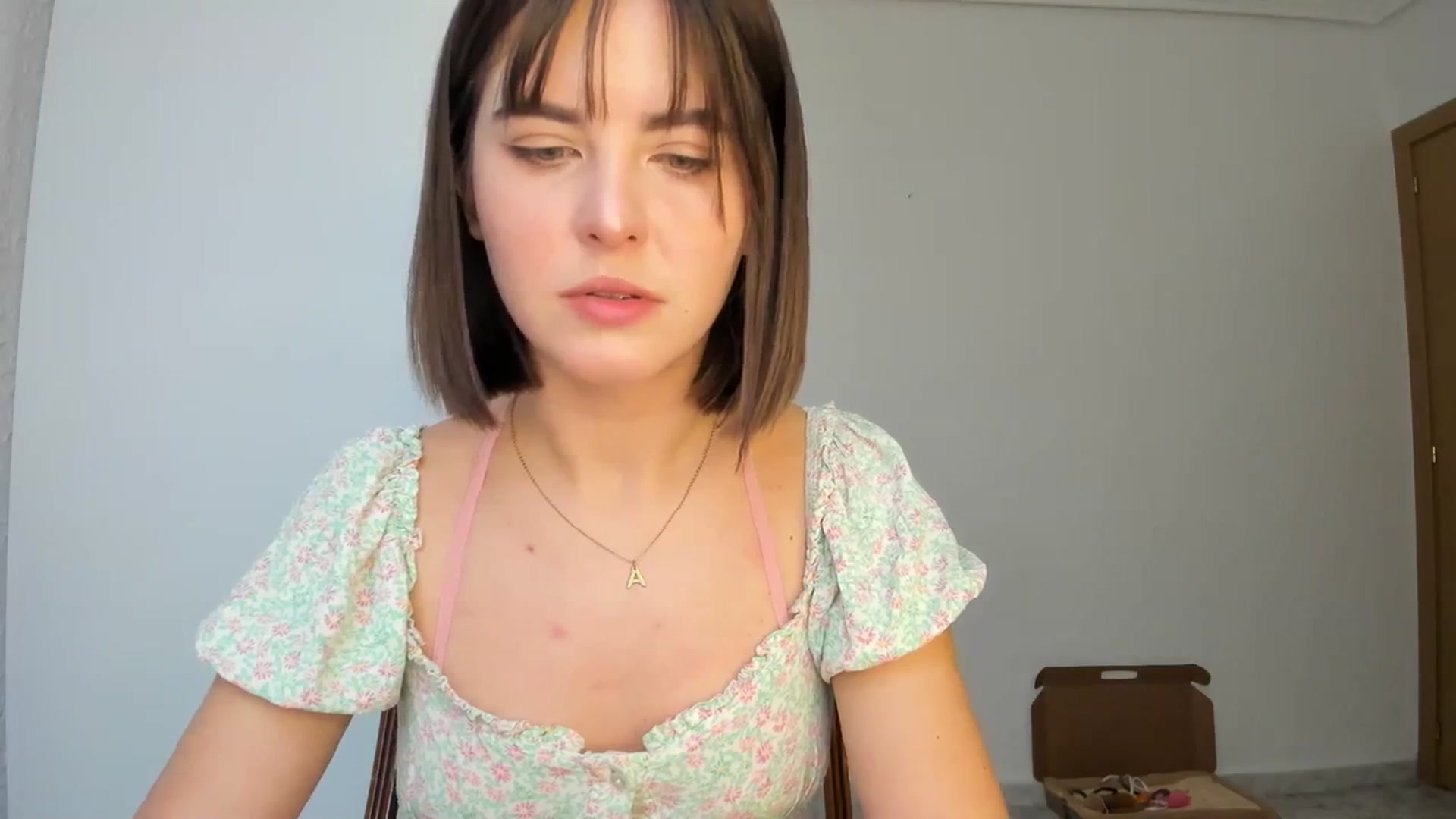 Gallery image thumbnail from AhahaGirl's myfreecams stream on, 02/06/2024, 15:43 image 8 of 20