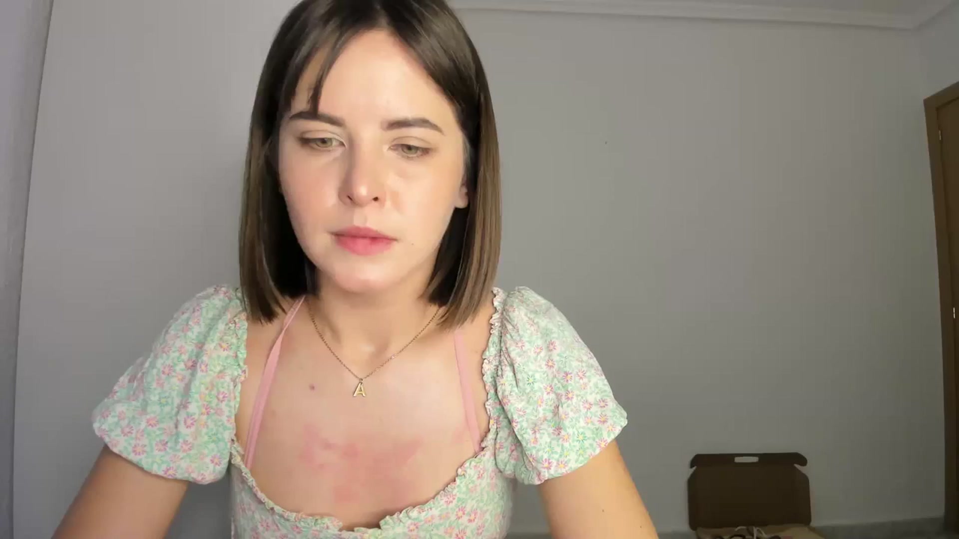 Gallery image thumbnail from AhahaGirl's myfreecams stream on, 02/06/2024, 16:48 image 1 of 20