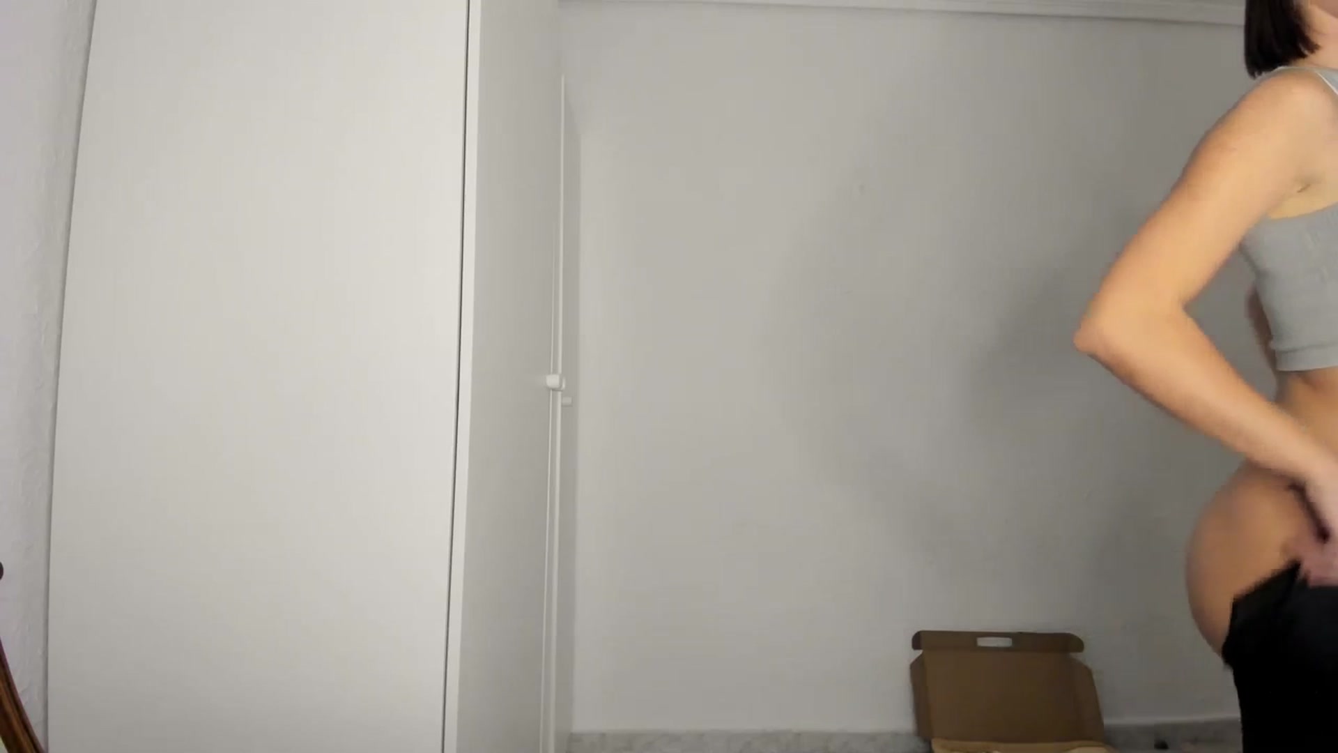 Gallery image thumbnail from AhahaGirl's myfreecams stream on, 02/12/2024, 18:42 image 12 of 20