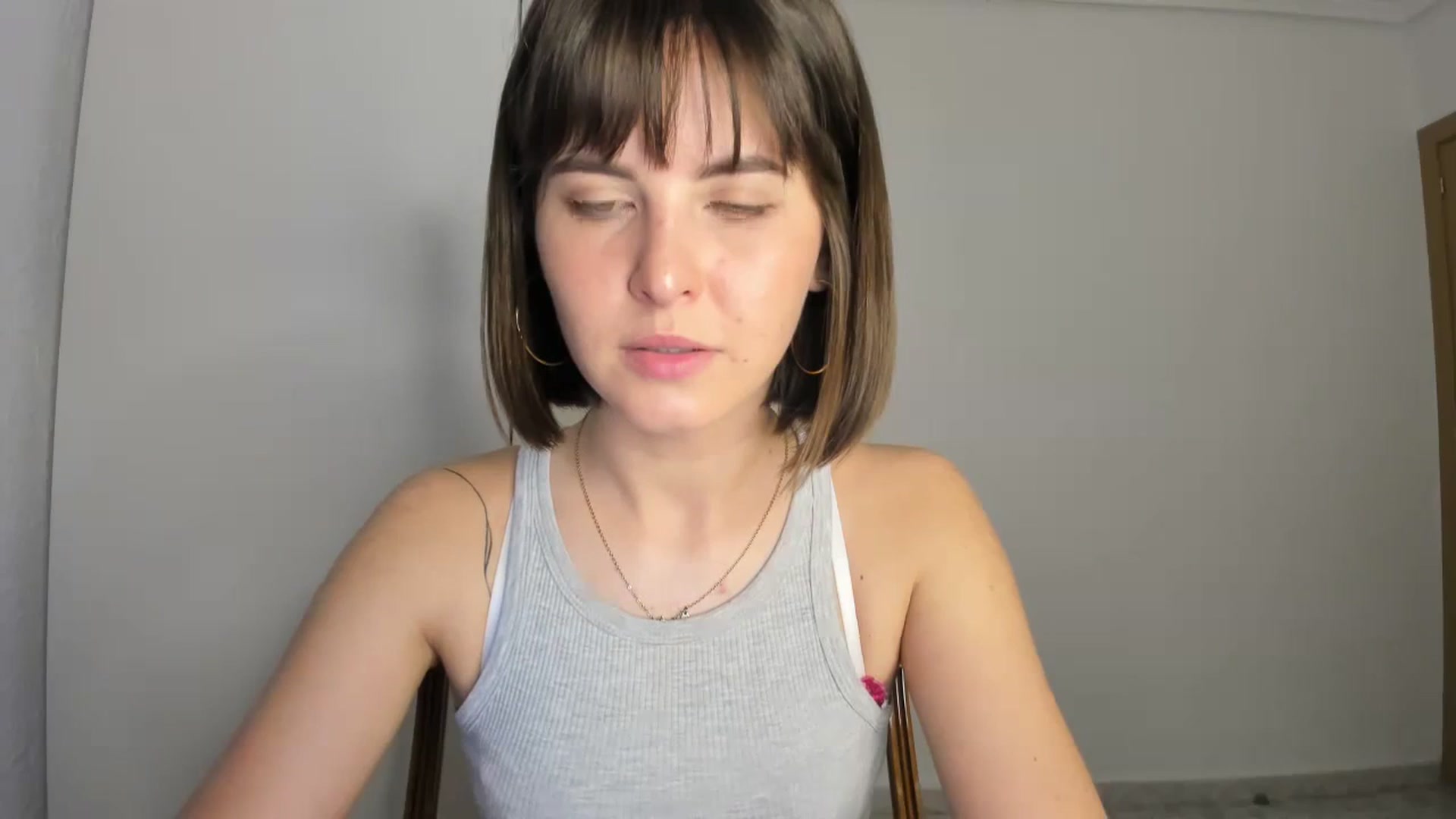 Gallery image thumbnail from AhahaGirl's myfreecams stream on, 03/30/2024, 16:59 image 12 of 20
