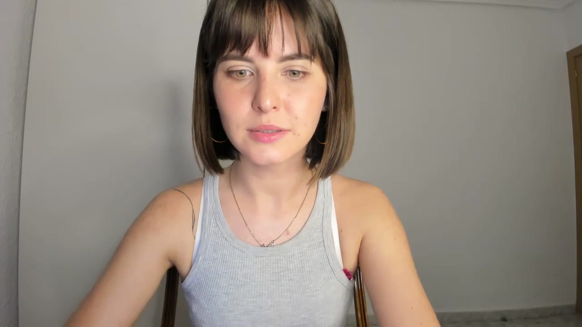 Gallery image thumbnail from AhahaGirl's myfreecams stream on, 03/30/2024, 16:59 image 13 of 20