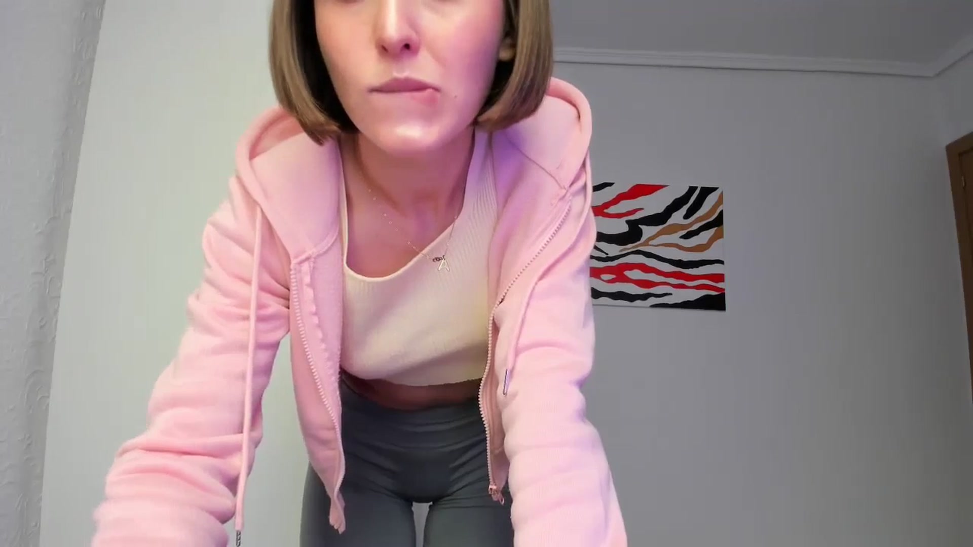 Gallery image thumbnail from AhahaGirl's myfreecams stream on, 05/02/2024, 08:31 image 16 of 20