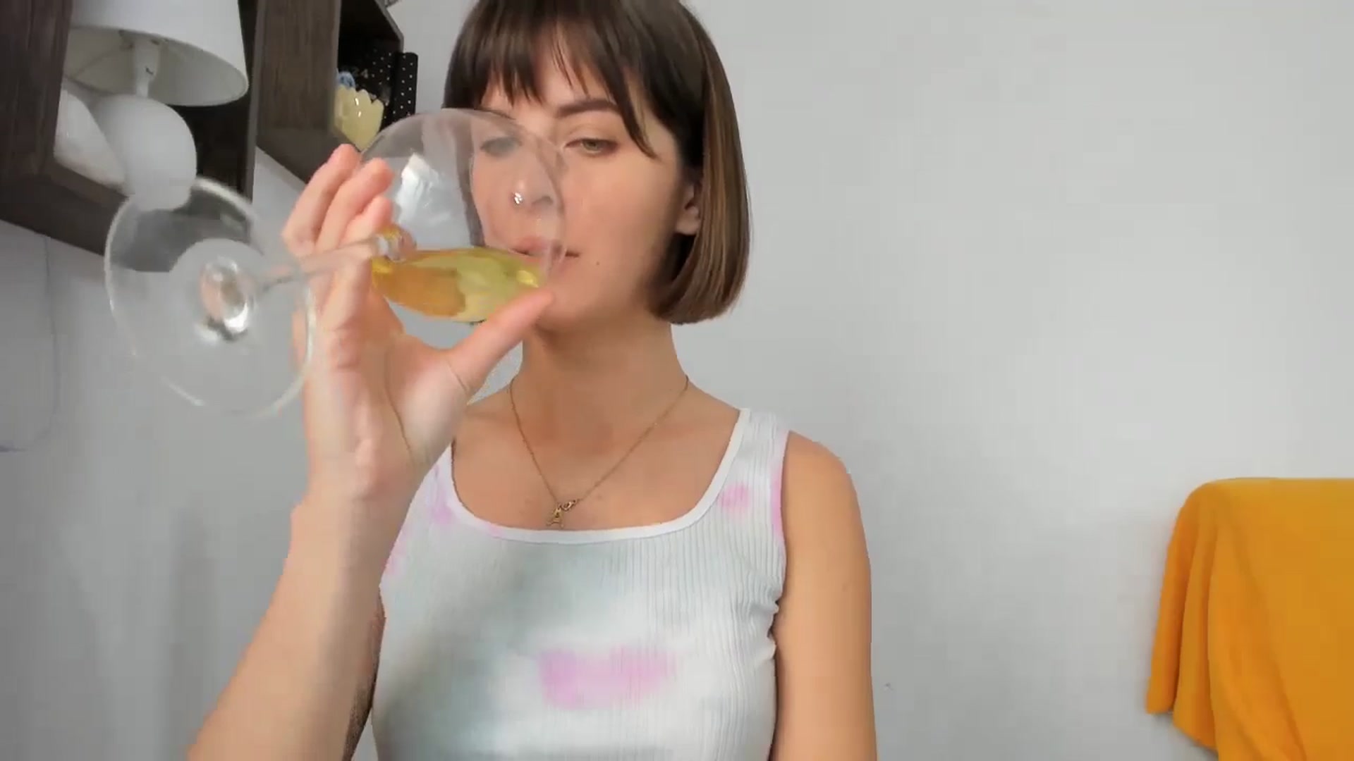Gallery image thumbnail from AhahaGirl's myfreecams stream on, 05/03/2024, 17:01 image 16 of 20