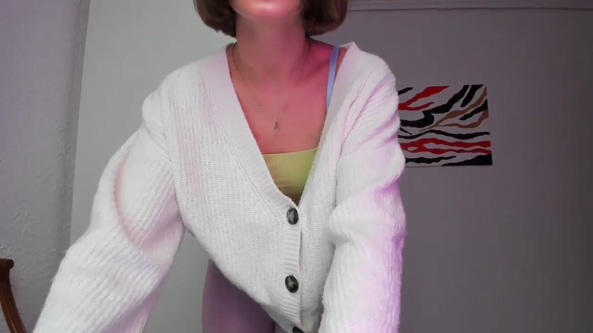 Gallery image thumbnail from AhahaGirl's myfreecams stream on, 05/07/2024, 17:43 image 19 of 20