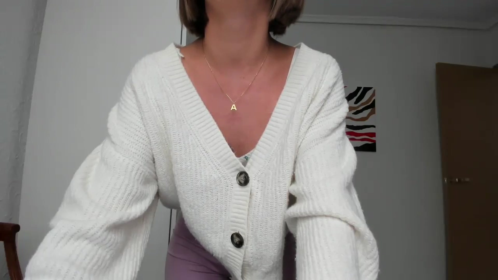 Gallery image thumbnail from AhahaGirl's myfreecams stream on, 05/20/2024, 13:09 image 6 of 20