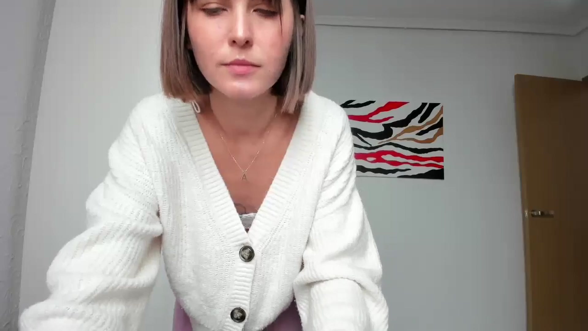 Gallery image thumbnail from AhahaGirl's myfreecams stream on, 05/20/2024, 13:09 image 18 of 20