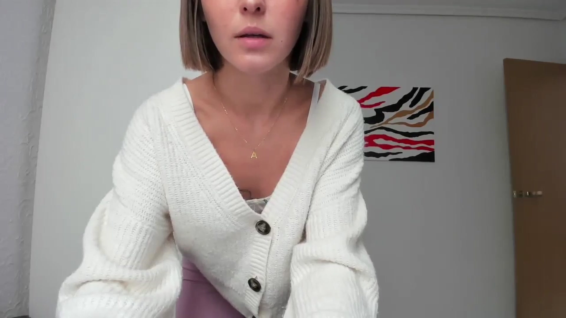 Gallery image thumbnail from AhahaGirl's myfreecams stream on, 05/20/2024, 15:14 image 18 of 20