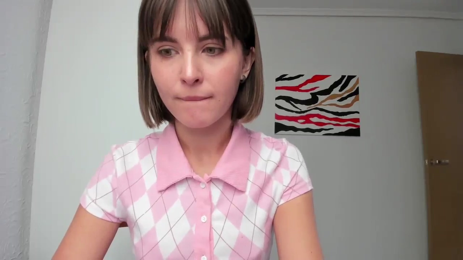 Gallery image thumbnail from AhahaGirl's myfreecams stream on, 06/01/2024, 09:43 image 12 of 20