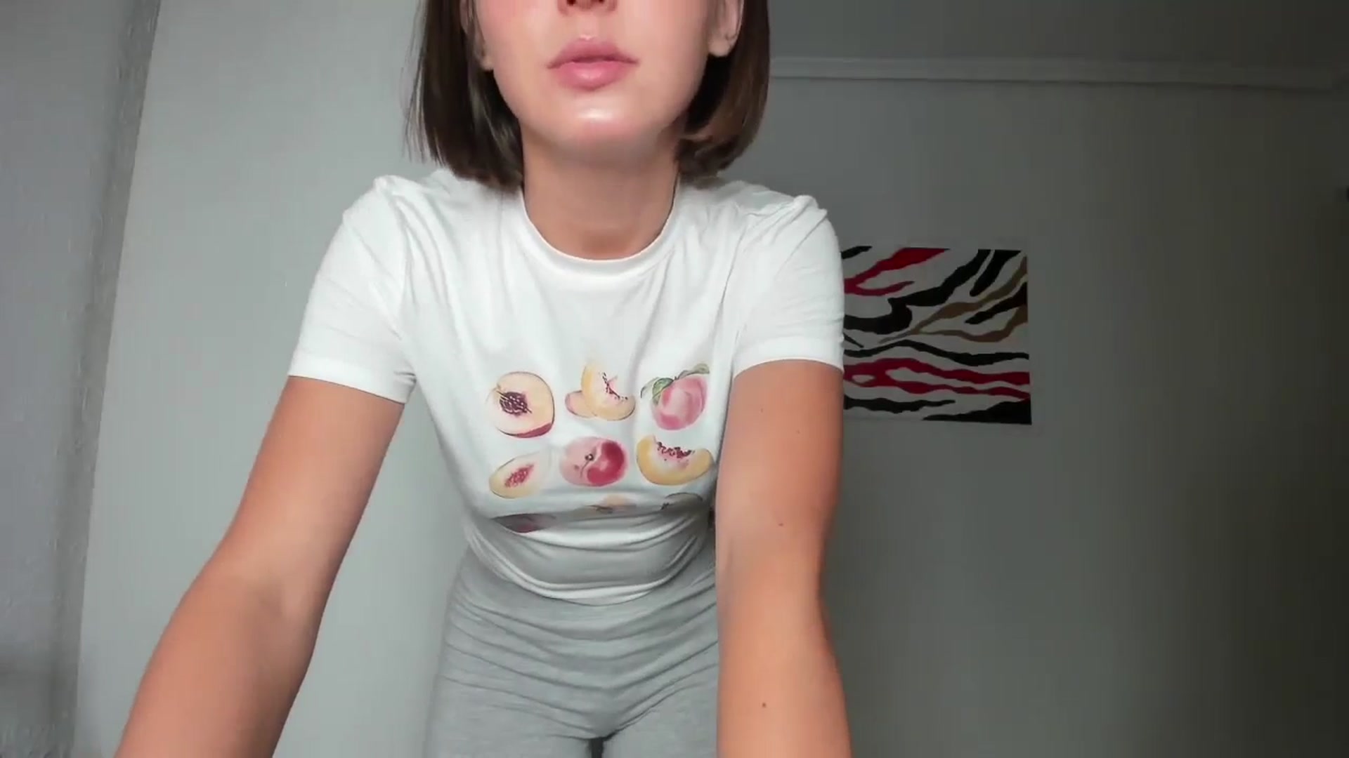 Gallery image thumbnail from AhahaGirl's myfreecams stream on, 06/25/2024, 13:03 image 4 of 20