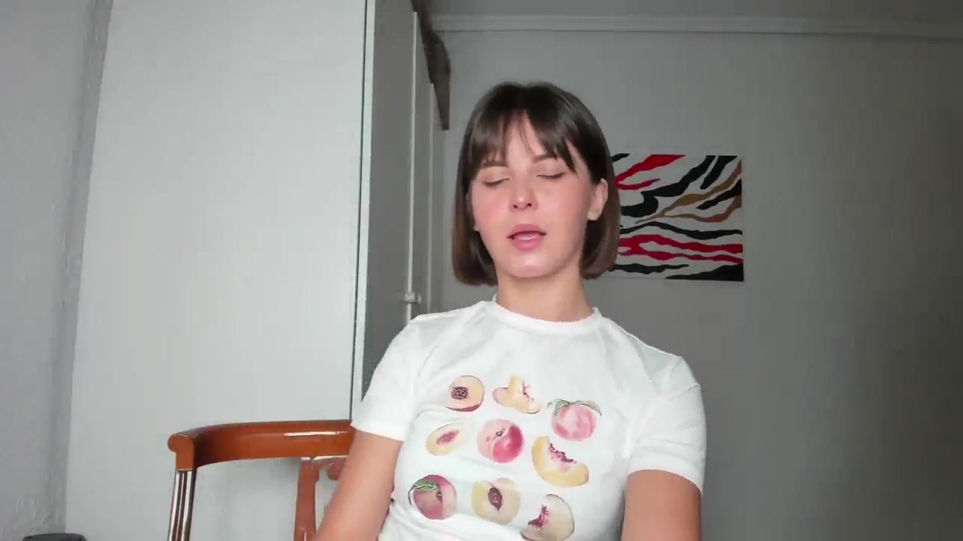 Gallery image thumbnail from AhahaGirl's myfreecams stream on, 06/25/2024, 13:03 image 5 of 20
