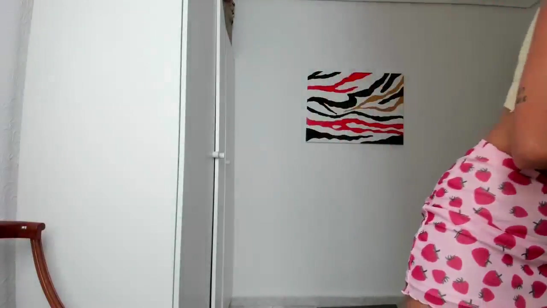 Gallery image thumbnail from AhahaGirl's myfreecams stream on, 07/17/2024, 12:19 image 11 of 20