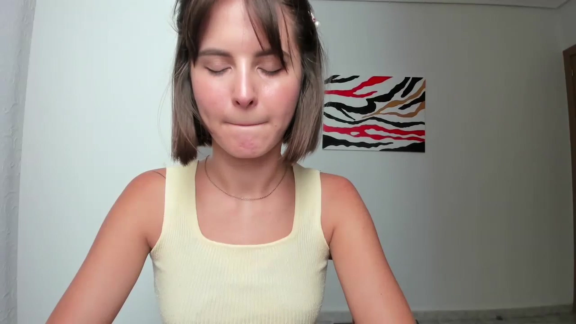 Gallery image thumbnail from AhahaGirl's myfreecams stream on, 07/17/2024, 12:19 image 14 of 20