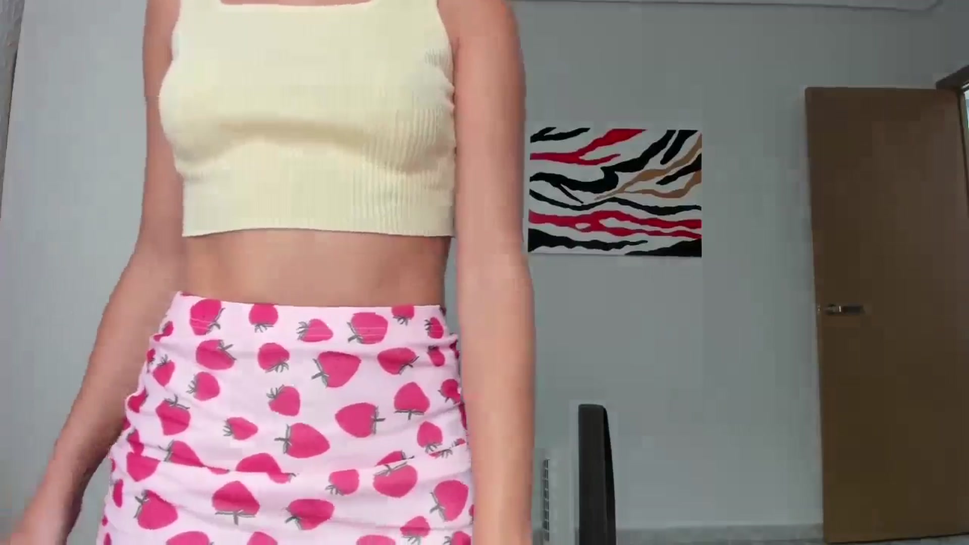 Gallery image thumbnail from AhahaGirl's myfreecams stream on, 07/31/2024, 13:34 image 18 of 20