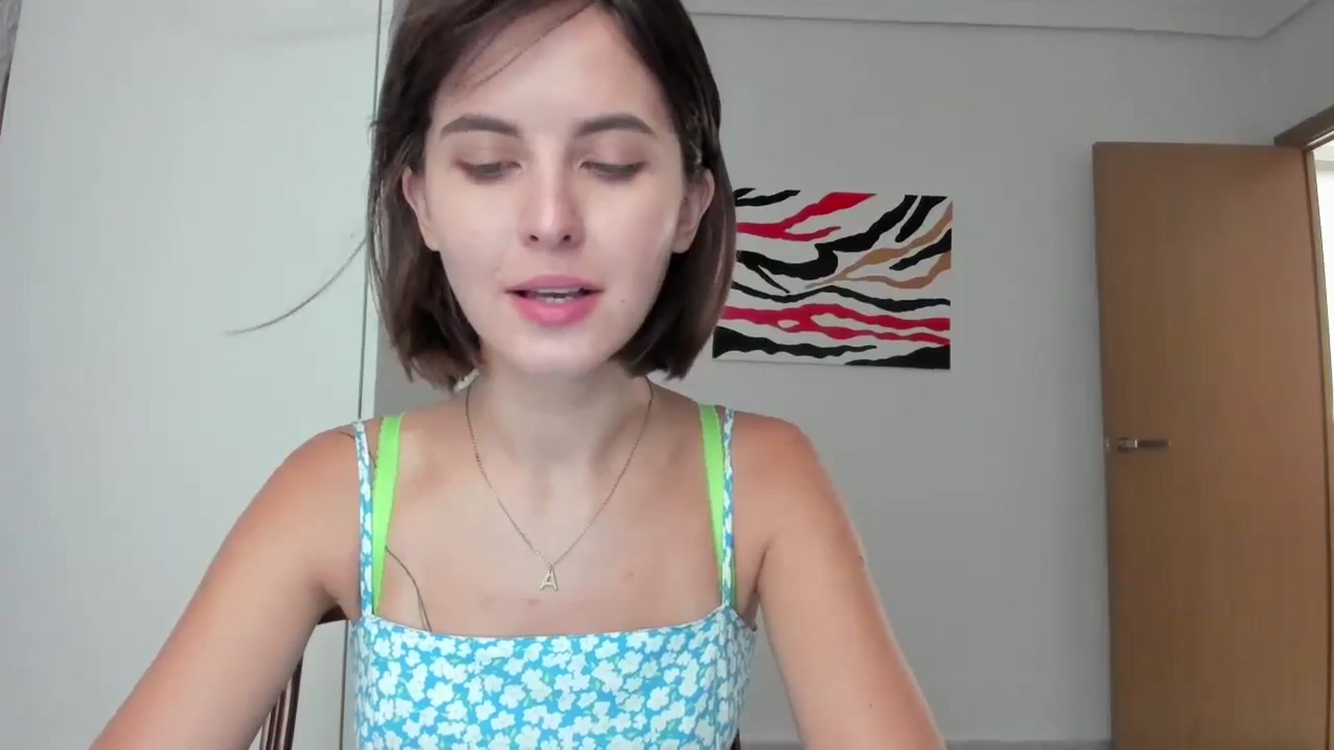 Gallery image thumbnail from AhahaGirl's myfreecams stream on, 08/06/2024, 17:54 image 13 of 20